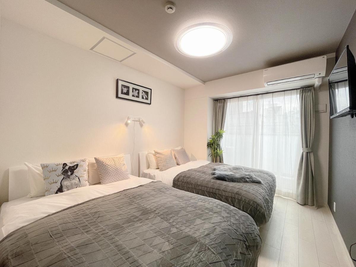 Dotonbori Royal Apartment Osaka Bagian luar foto