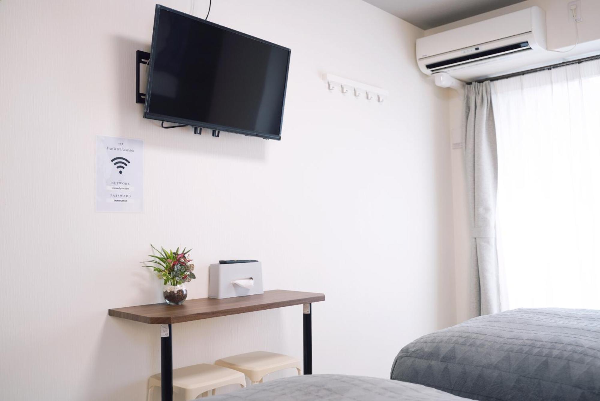 Dotonbori Royal Apartment Osaka Bagian luar foto